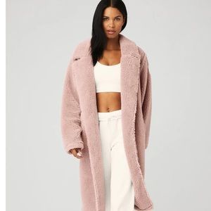 Alo Oversized Sherpa Trench